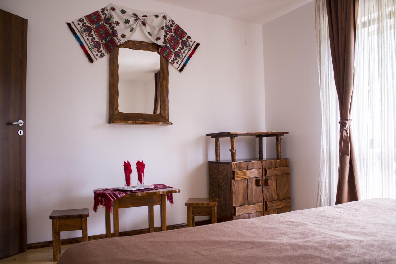 Cabana Barlogul Lupilor Villa Berevoesti ห้อง รูปภาพ