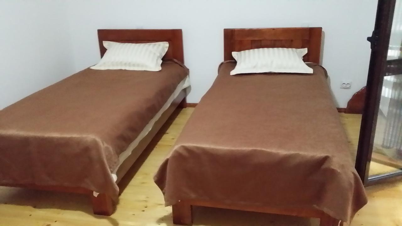 Cabana Barlogul Lupilor Villa Berevoesti ภายนอก รูปภาพ